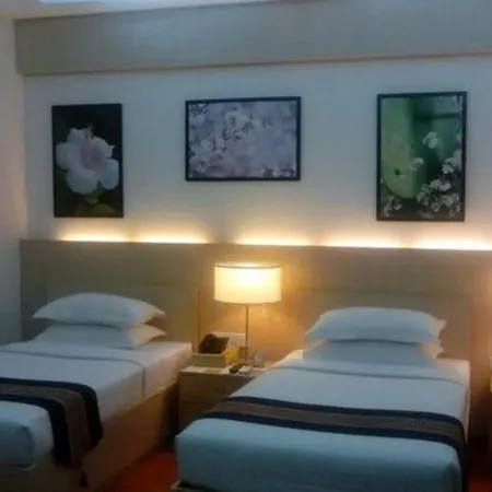 Hotel 7 Mile-3