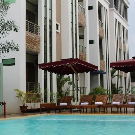 Ten Mile Hotel-3