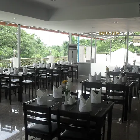 Yangon Airport Hotel-3