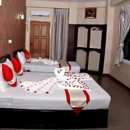 Diamond Crown Hotel-3