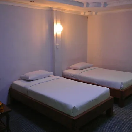 Yaewaddy Motel-2