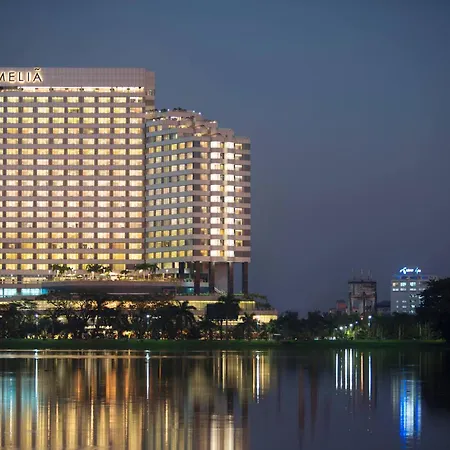 Meliá Yangon-2