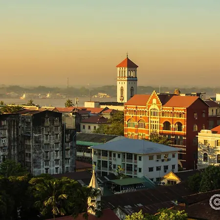 City Hotel Yangon-2